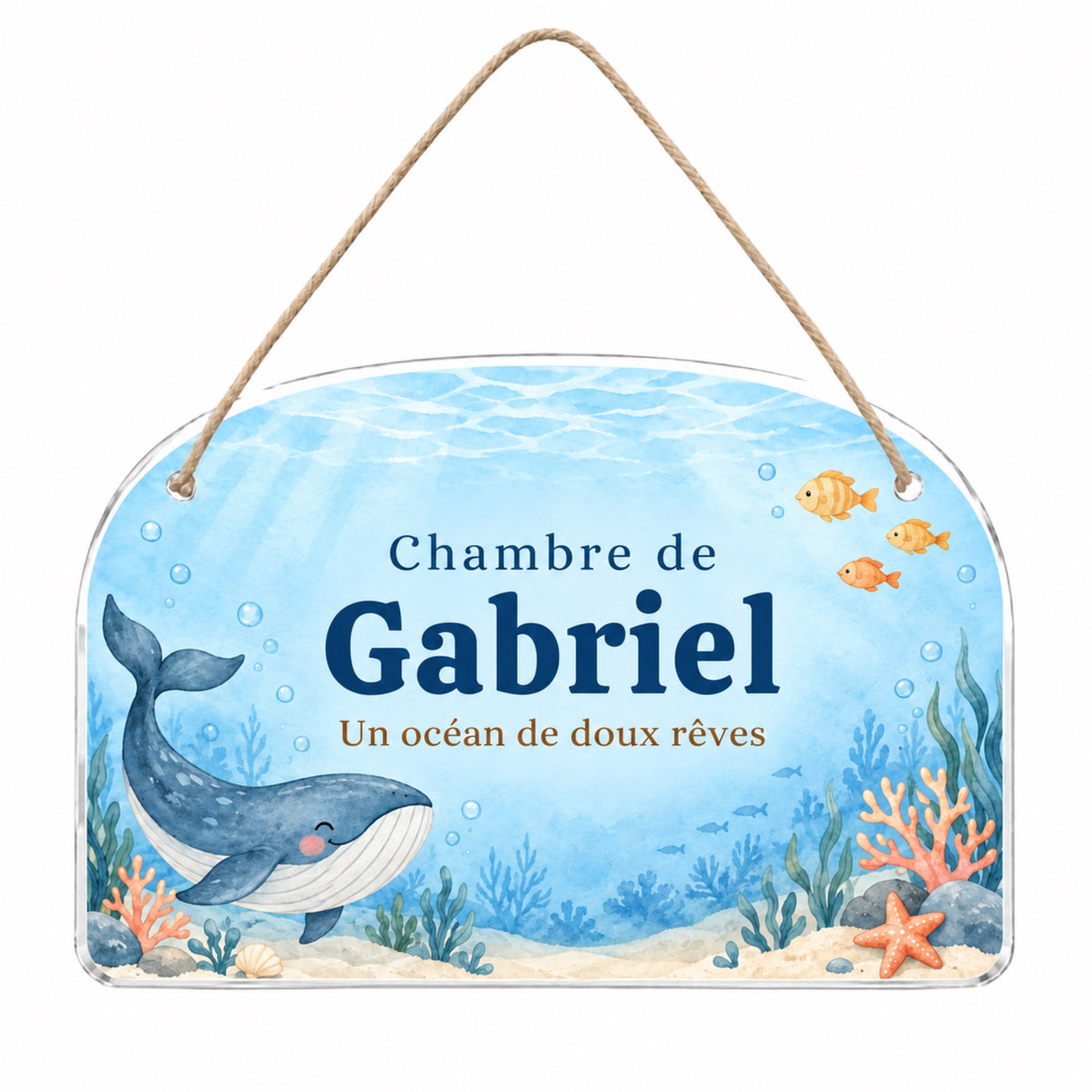 Plaque de porte personnalisée HUSH HOUSE, modèle Baleine, présentée entière avec un prénom de démonstration.
